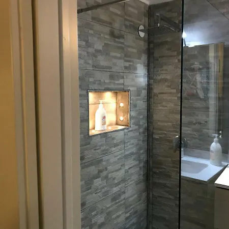 Magda House & Parking * 바리